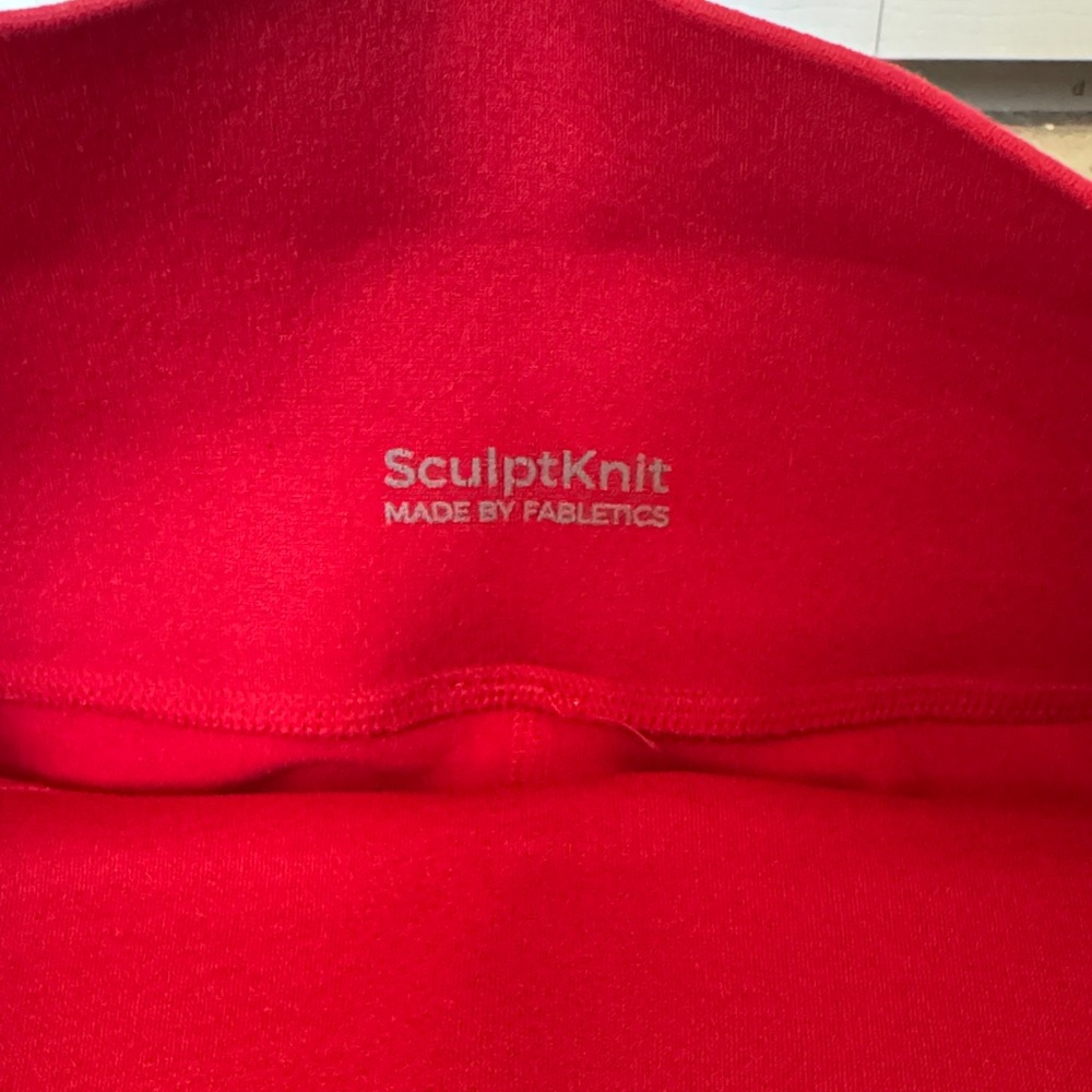 Fabletics Bright Red Athletic Performance Sculpt … - image 2